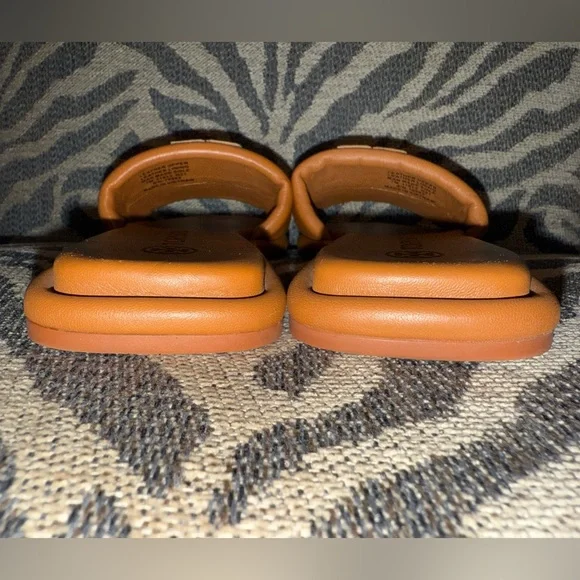 Tory Burch Tan Sport Leather Slides with Gold Detailing Double T size 7 - Picture 4 of 12